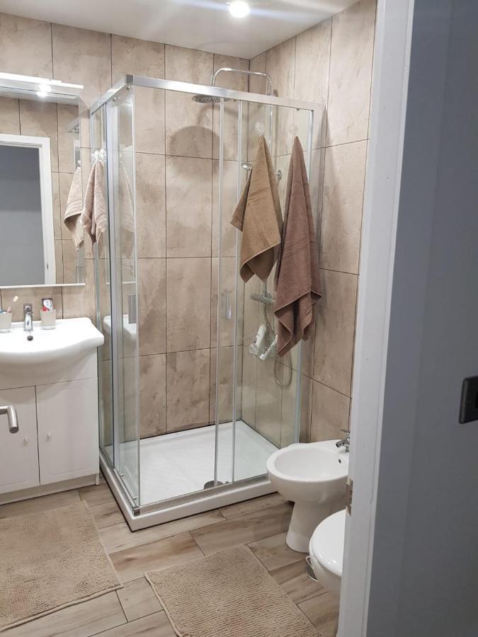Family Comfortable Apartment Arona  Dış mekan fotoğraf